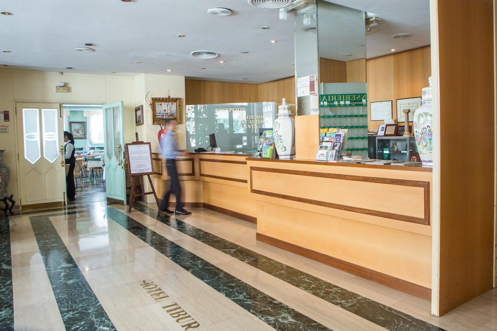 Hotel Tibur Сарагоса Екстер'єр фото