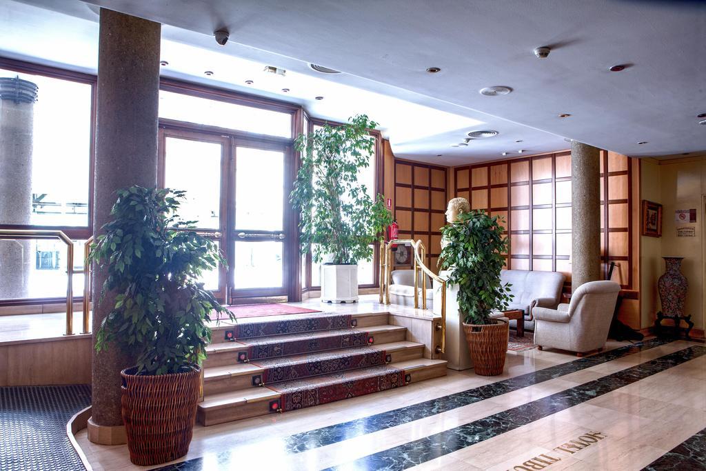 Hotel Tibur Сарагоса Екстер'єр фото